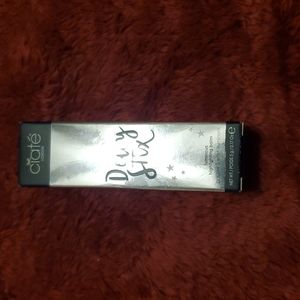 Ciaté Dewy Stix highlighting balm brand new